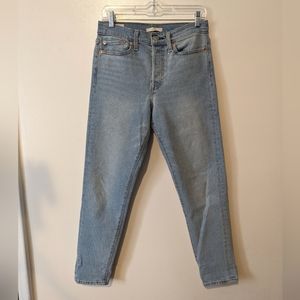 Levi's Wedgie Jean size 27